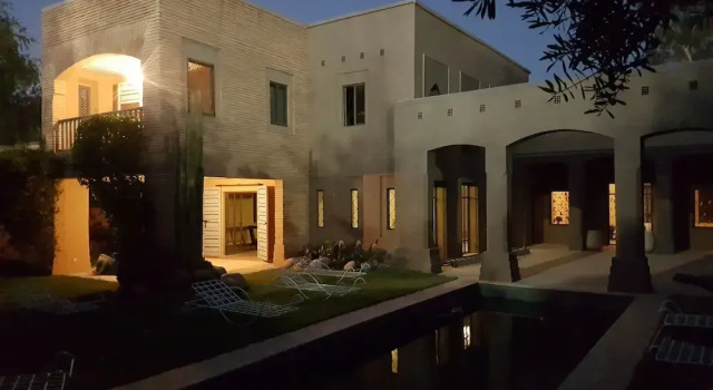 Villa Italia, Забронировать Вилла Отели Марракеш-Тенсифт-Эль-Хауз с парковкой, Парковка