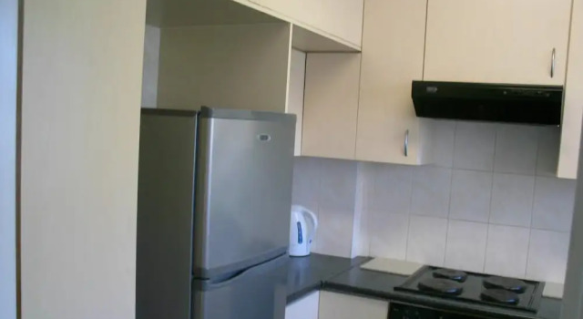 Mouille Grange 203 - Apartment, Забронировать Апартаменты/квартира Отели Кейптауна с парковкой, рядом с Cape Town Comedy Club, Парковка