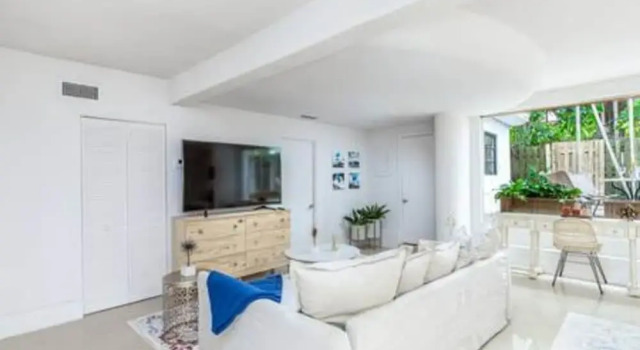 1720 Wa Kee 1B 4 Queen Beds Sleep 8 Pool Parking Wi-fi Patio