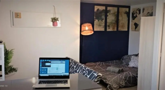 Апартаменты STUDIO 12 calme à Valadon
