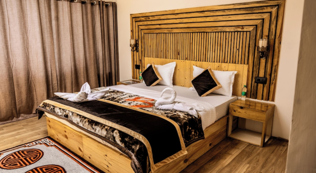 De Reeva Resort Pangong, Забронировать Курортный отель Ман Leh Ladakh