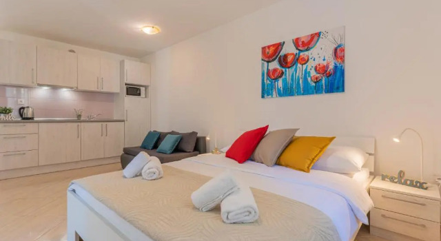Студия Standard Apartments Lopari