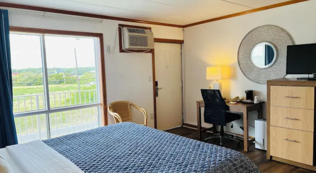 Номер Standard с видом на улицу Mariner Inn And Suites