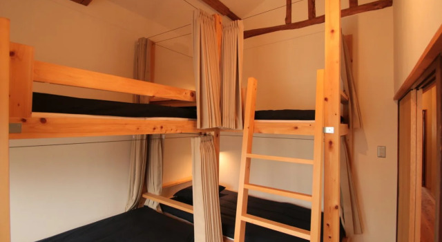 Hostel LnK (LODGING & KIN) - Hostel, Забронировать Хостел Хостелы Осаки, рядом с Торговая улица Сэнничимэ Догуясудзи, Хостел