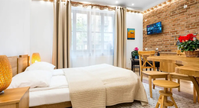 Студия Comfort Krowoderska Apartments