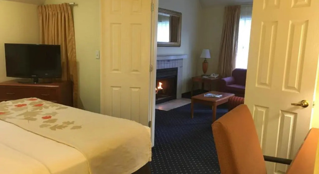 Люкс с 2 комнатами Affordable Suites of America Grand Rapids