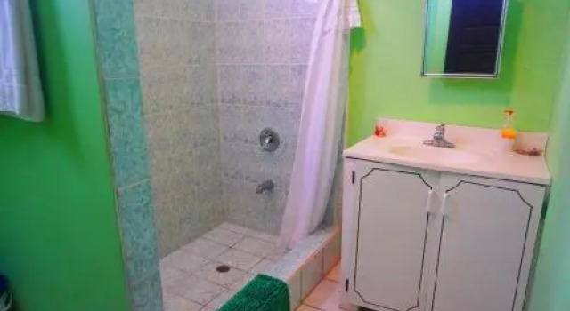 See Belize Sea View Apartments, Prenota Appartamento Belize City Provincia di Belize