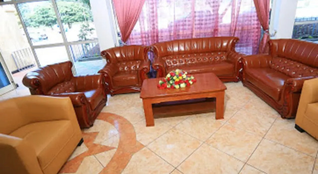 Esey Hotel Hawassa, Book Hotel Hoteller i Awassa med parkering, Parkering