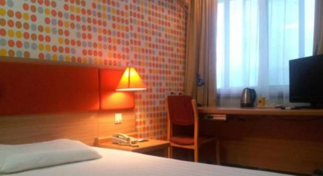 Home Inn Nanning Mingxiu You'ai Road