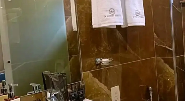 Номер Deluxe La Maison Royale South C