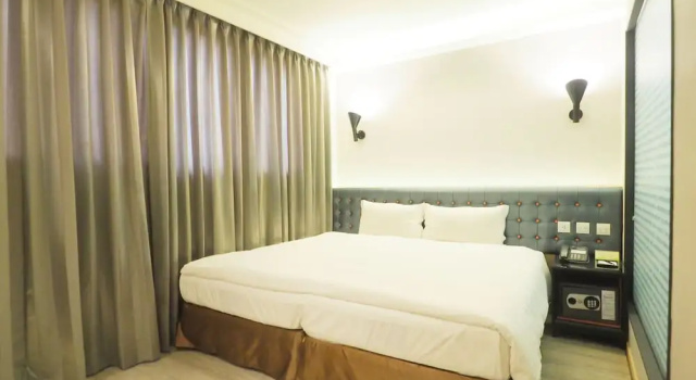 Camera Premier Stay Hotel - Taichung Yizhong