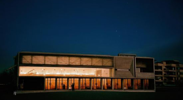 Yueyi Holiday Homestay (Anaya Hall), Book Hotel Qinhuangdao Hebei