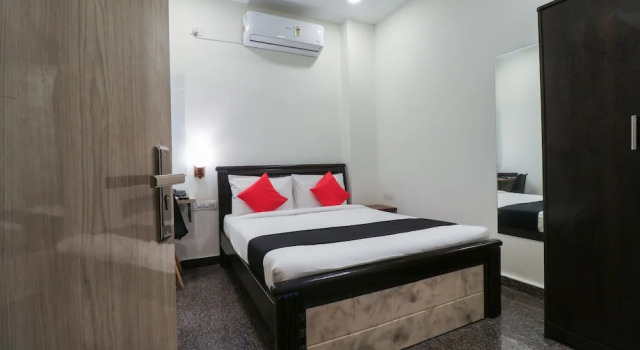 Номер Economy Capital O 67657 Schmear Suites