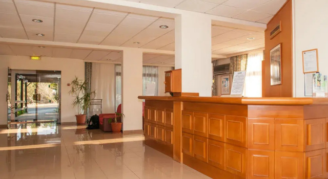 Harry's Hotel, Rezervovat Hotel Protaras Famagusta, poblíž Sunrise Beach