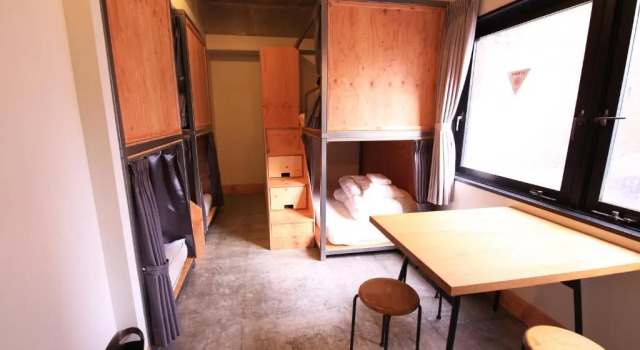 Кровать в общем номере (женский номер) Wise Owl Hostels Shibuya