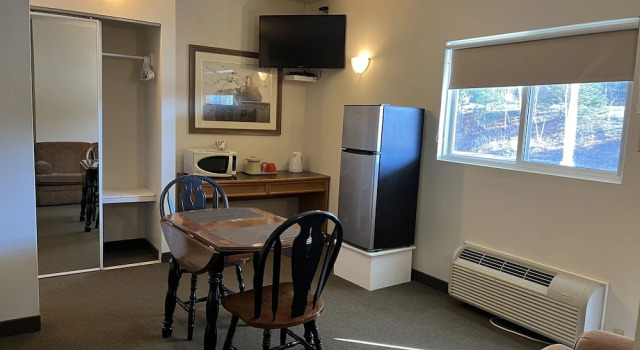Номер Deluxe Calabogie Motor Inn