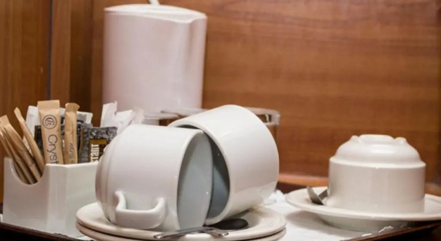 Четырёхместный номер Standard Brunel Hotel