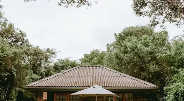 Шале Ezulwini Game Lodge