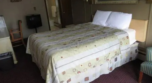 Economy Inn