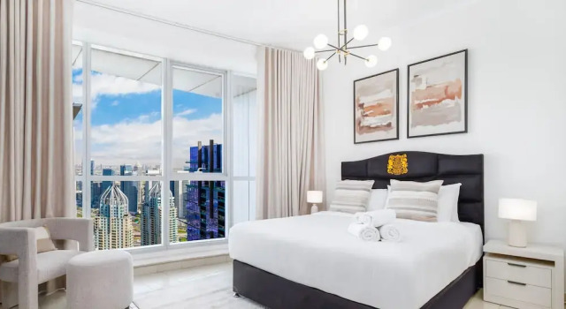LUX The Dubai Marina View Suite 2, Забронировать Апартаменты/квартира Апартаменты Эмирата Дубая, рядом с Jumeirah Palm Tram Station, Апартаменты/квартира