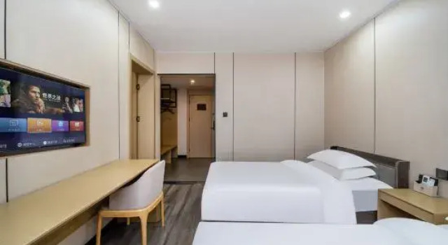 Люкс Premier Huaqi Hotel