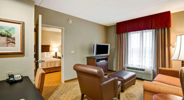 Четырёхместный люкс c 1 комнатой Homewood Suites Fredericksburg