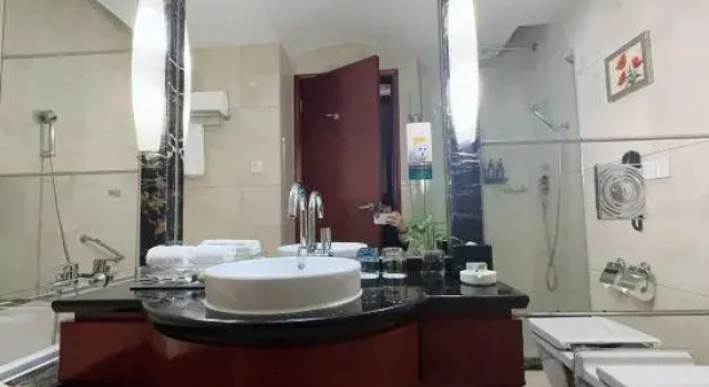 Двухместный люкс с видом на город Powerlong Grand Hotel Jinjiang Quanzhou