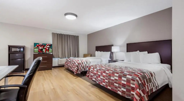 Номер Deluxe Red Roof Inn & Suites Omaha - Council Bluffs