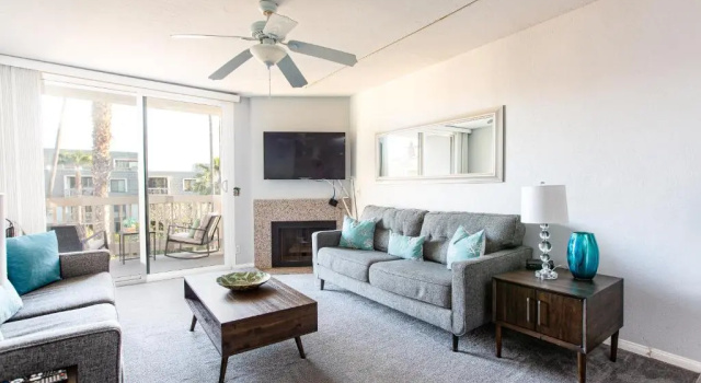 3 Bedroom - Complex is on the Beach With Huge Pools Hot Tubs Family S Love IT Here, Забронировать Отель Отели Оушенсайд 3 звезды, рядом с Гавань Оушенсайда, 3*