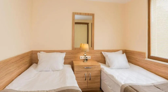 Полулюкс Hotel Venus