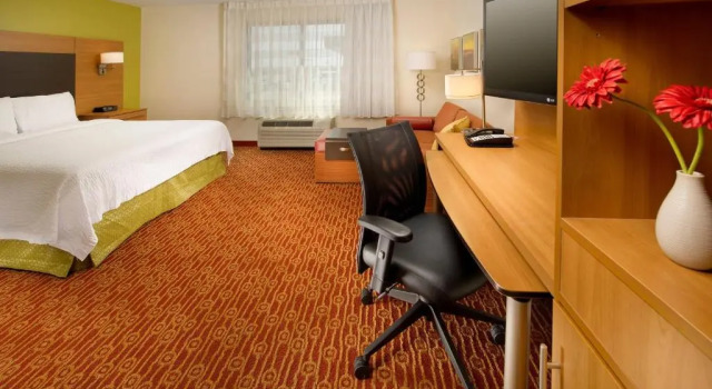 Студия TownePlace Suites by Marriott Eagle Pass
