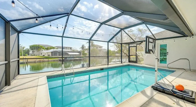 Коттедж Private Pool, Patio & Peace: Marco Island Getaway