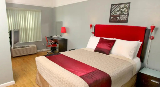 Двухместный номер Standard Ponce De Leon Hotel