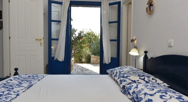 Sophia Villa Paros - Beachfront Villa at Lolantonis, Reserva ahora Villa Drios Paros