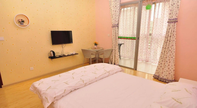 Kunming Colorful Cloud Apartment Hotel, Book Apartment Huacheng Yunnan
