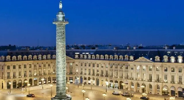 Opera Louvre HolidayApartment, Забронировать Апартаменты/квартира 2-й округ: Биржа Париж, рядом с Станция метро Rambuteau
