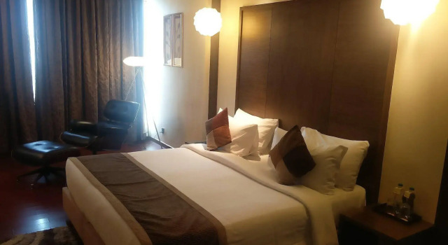 Daspalla, Rezerwuj Hotel Jubilee Hills 