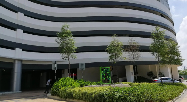 Meridin Medini Apartments, Varaa Huoneisto Hotellit Johor pysäköinnillä, Pysäköinti