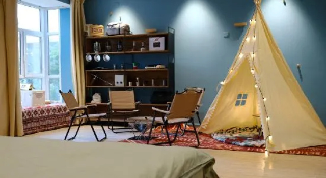 Rodzinne pole namiotowe Nest Homestay