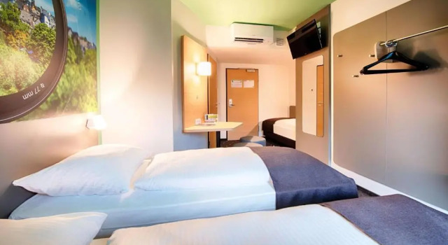 Трёхместный номер Standard B&B Hotel Wetzlar