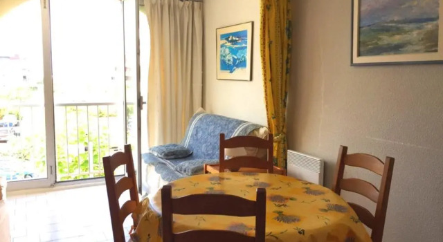 Appartement Sète, 2 pièces, 4 personnes - FR-1-338-164, Забронировать Апартаменты/квартира Отели Сета с парковкой, рядом с Plage de la Fontaine, Парковка