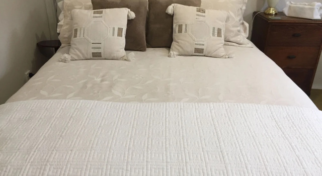 99 Tihi Rd Bed & Breakfast, Забронировать Отель Отели Озера Роторуа с завтраком, Завтраки