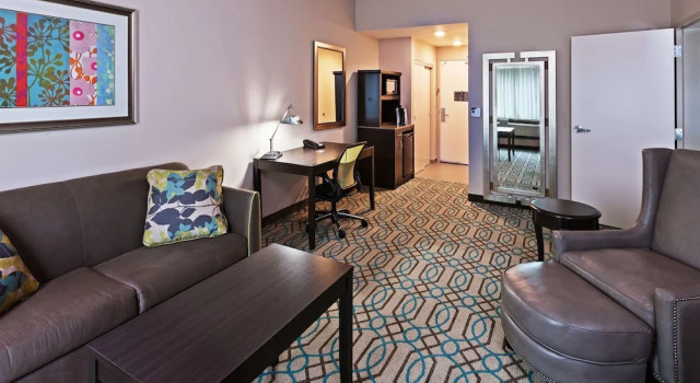 Апартаменты Hilton Garden Inn West Little Rock