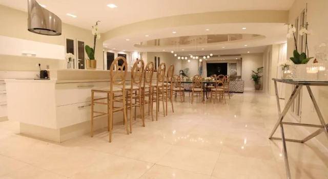 Rental Israel-Mamila Residences 14, Забронировать Отель Отели Иерусалима с парковкой, рядом с Площадь Сиона, Парковка
