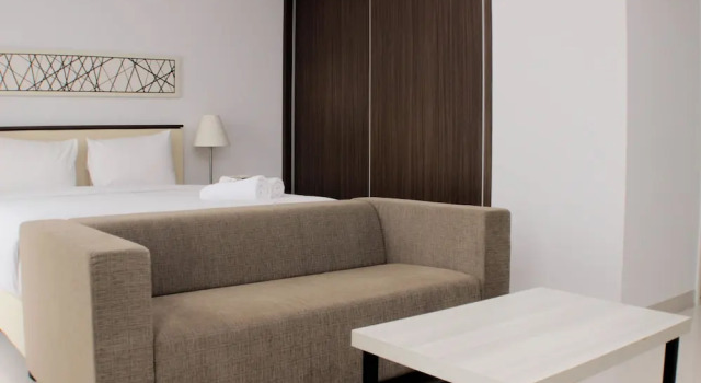 Camera Standard Comfort And Minimalist Studio At Azalea Suites Apartment
