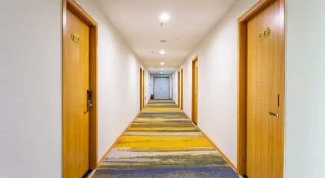 Duyuan Hotel (Linyi University Town International Expo Center), Prenota Hotel Hotel a Shandong con parcheggio, Parcheggio