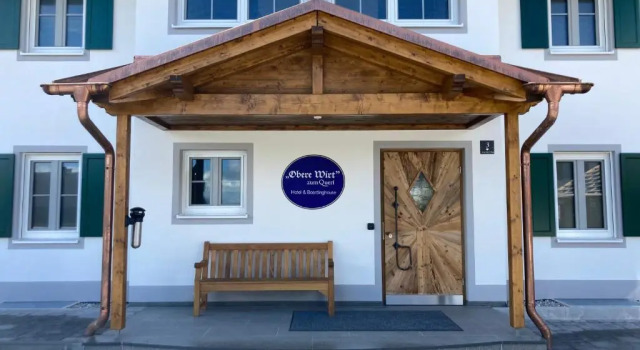 Der Obere Wirt zum Queri, Rezervasyon Otel Andechs Starnberg Five Lakes Region