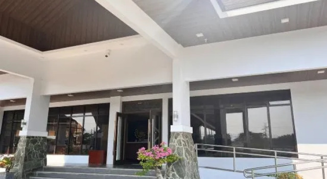 NSCC Stella Maris Hotel & Convention Center, Réserver Hôtel Sinait Philippines