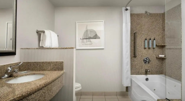 Двухместный номер Standard c 1 комнатой Courtyard by Marriott Seattle Kirkland
