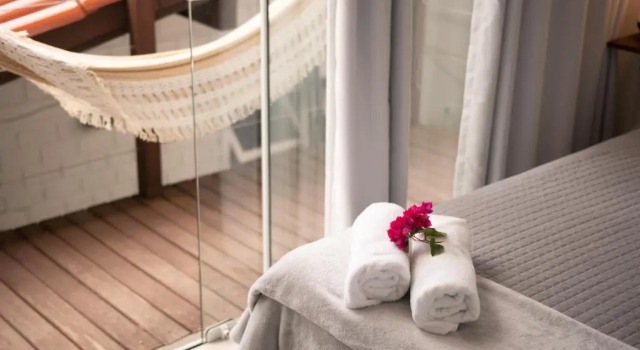 Люкс с балконом Lagoa Nômade Hostel